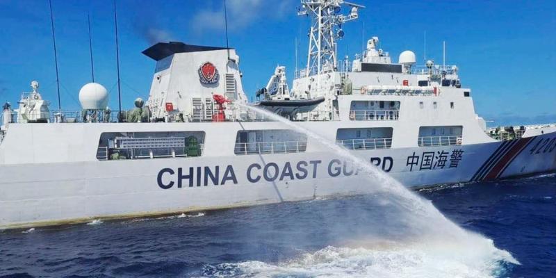 230807 China Coast Guard Philippines Mb 0826 4F58e4