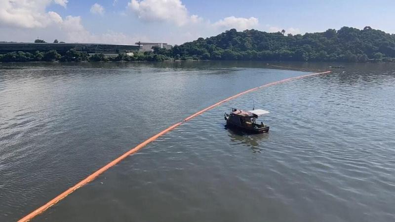 The initiative also aims to involve local communities, including barbers and salons, in environmental protection efforts. Photo: Viory