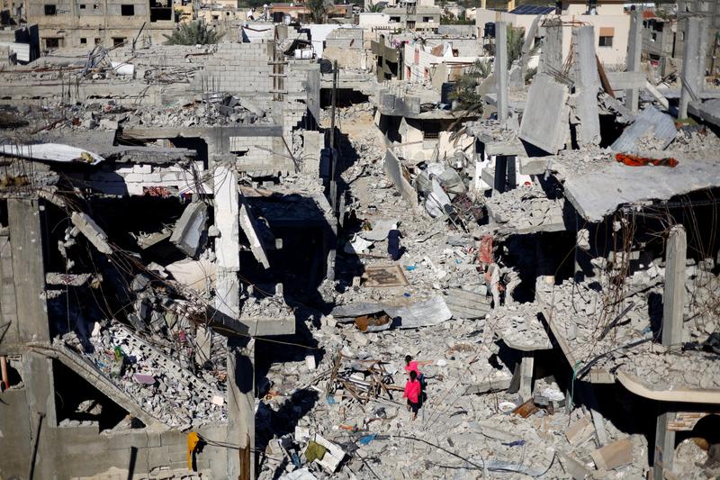 2023 11 30T091537Z 1 LYNXMPEJAT0AZ RTROPTP 4 ISRAEL PALESTINIANS KHAN YOUNIS AFTERMATH Scaled