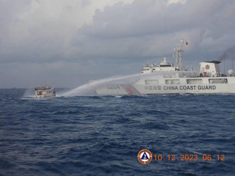 2023 12 14T103936Z 1 LYNXMPEJBD0CR RTROPTP 4 SOUTHCHINASEA PHILIPPINES