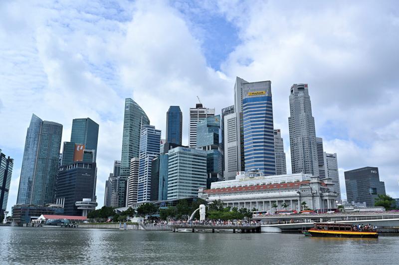 2023 11 30T045034Z 3 LYNXMPEJAT02O RTROPTP 4 SINGAPORE TOURISM Scaled